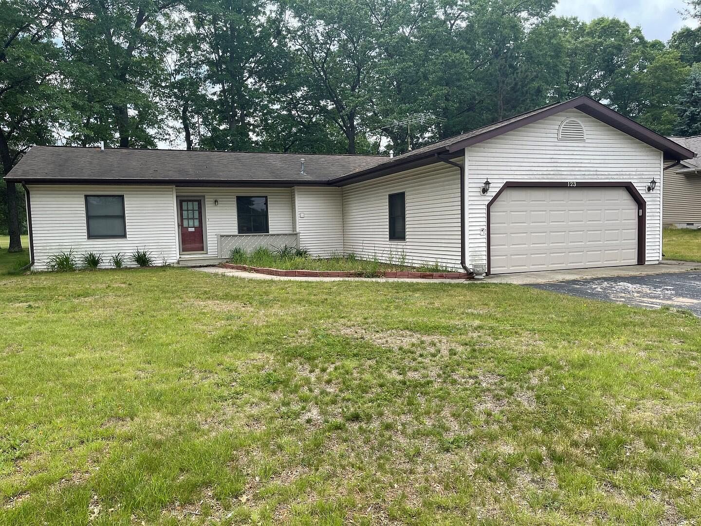 123 Bright Angel Dr Prudenville, MI 48651, 48651