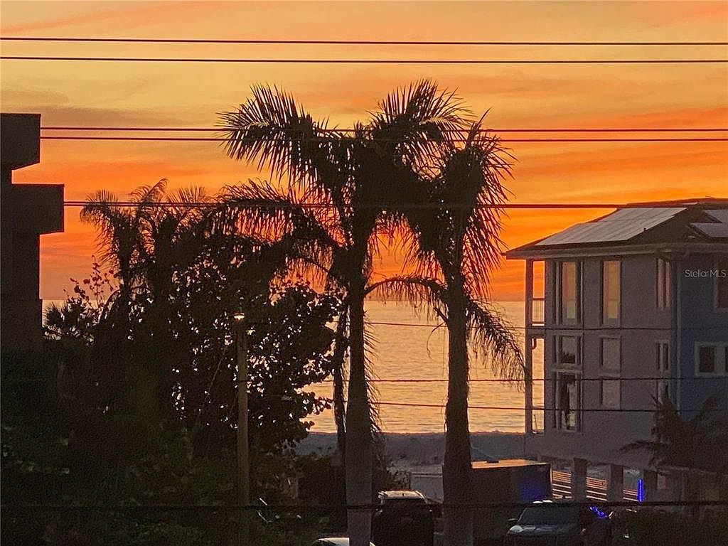 13235 Gulf Blvd #315 Madeira Beach, FL 33708 - Thumbnail 2