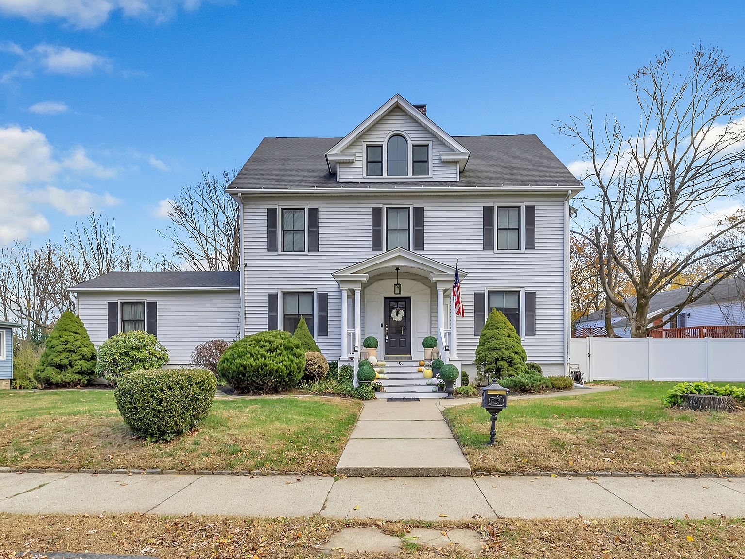 93 Myrtle St Shelton, CT 06484 - Thumbnail 2