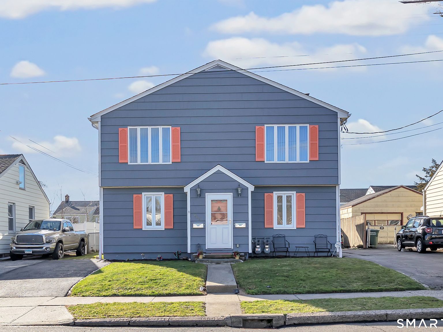 669 Queen St Bridgeport, CT 06606 - Thumbnail 2