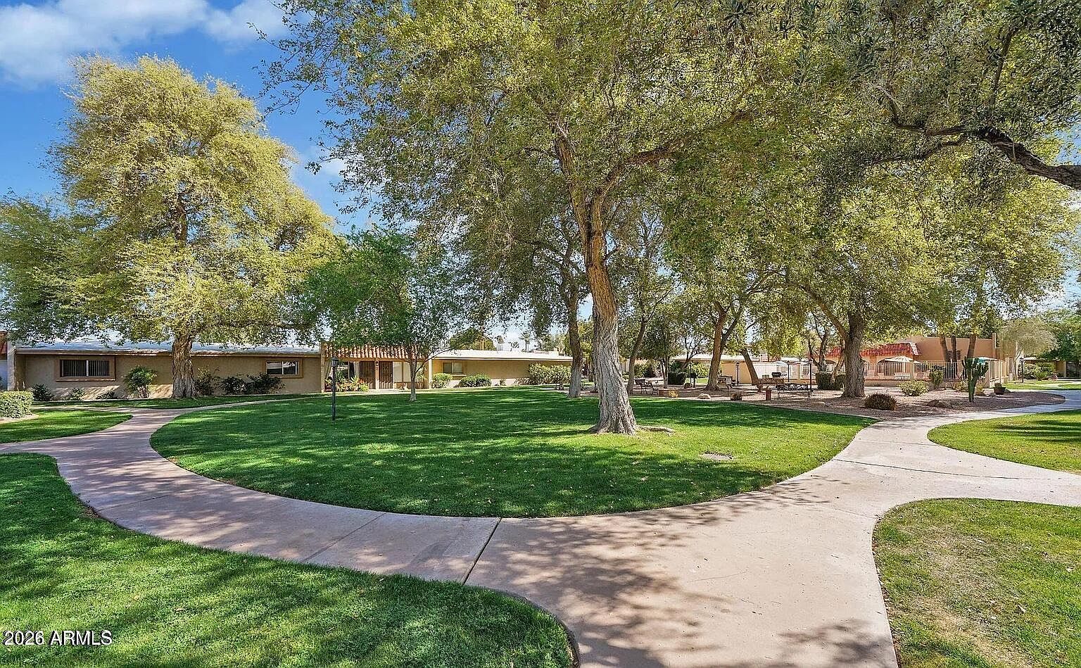 1320 E Bethany Home Rd Unit 86 Phoenix, AZ 85014 - Thumbnail 2