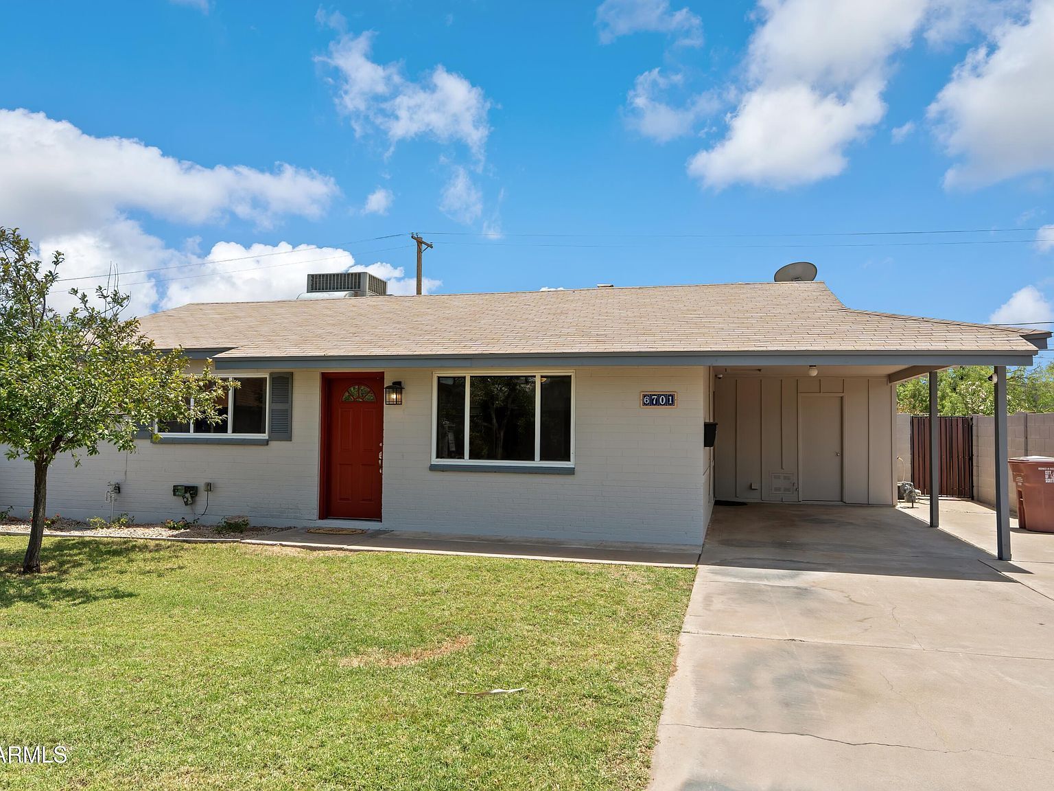 6701 E Latham St Scottsdale, AZ 85257, 85257
