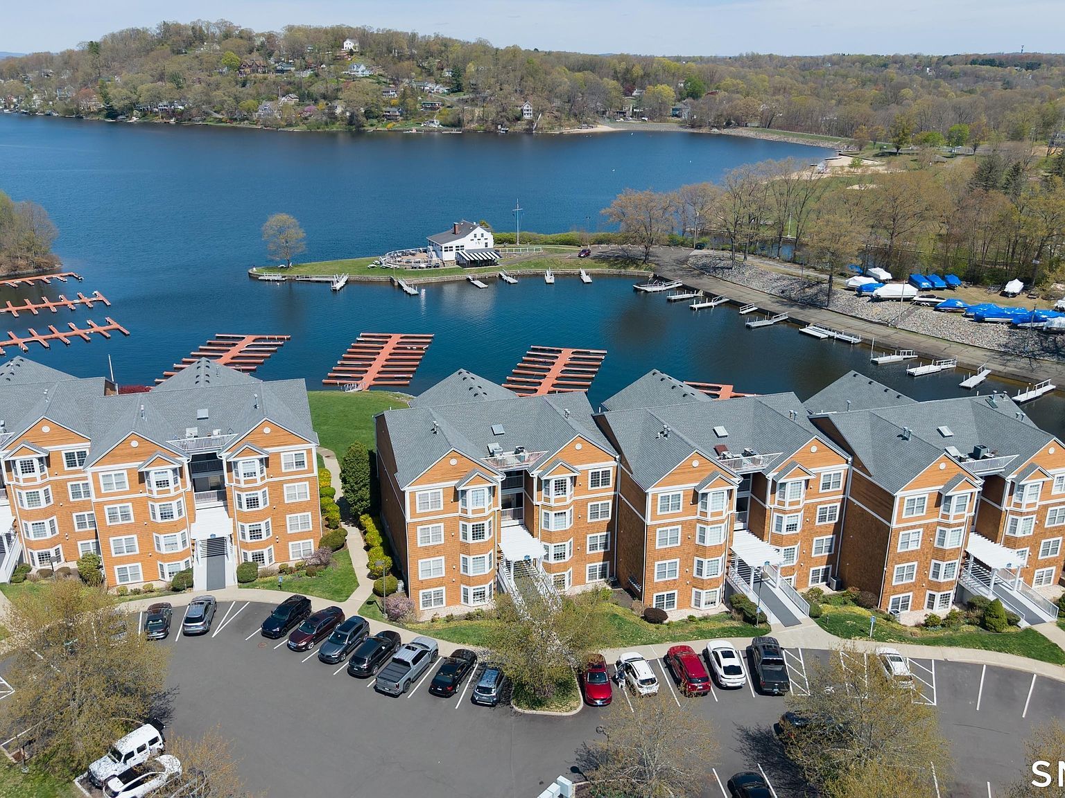 10 Hayestown Rd APT 3-21 Danbury, CT 06811  | Condominium