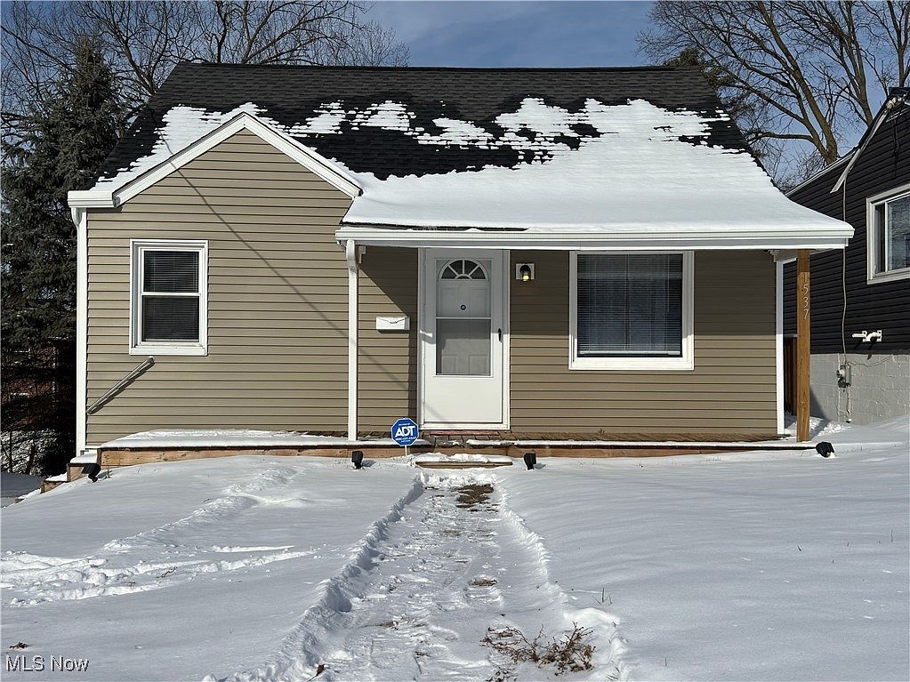 1537 25th St NW Canton, OH 44709 - Thumbnail 2