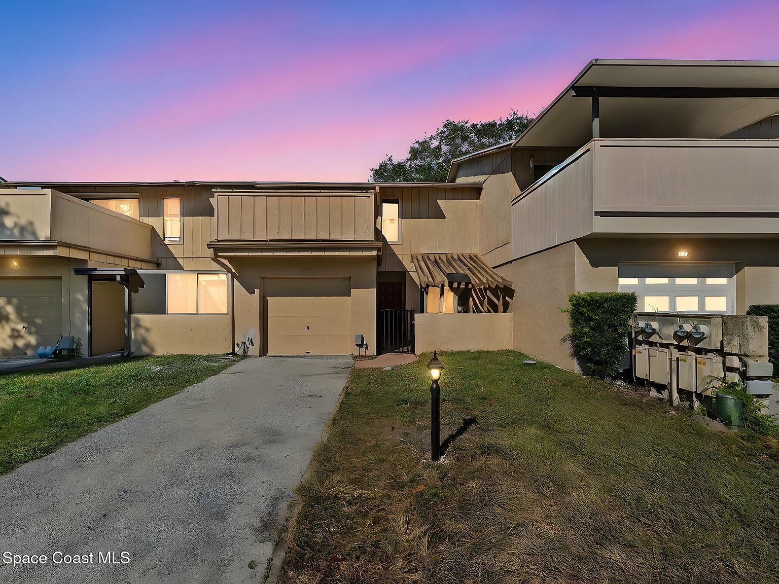 1904 Cashew Courtway Titusville, FL 32780 - Thumbnail 2