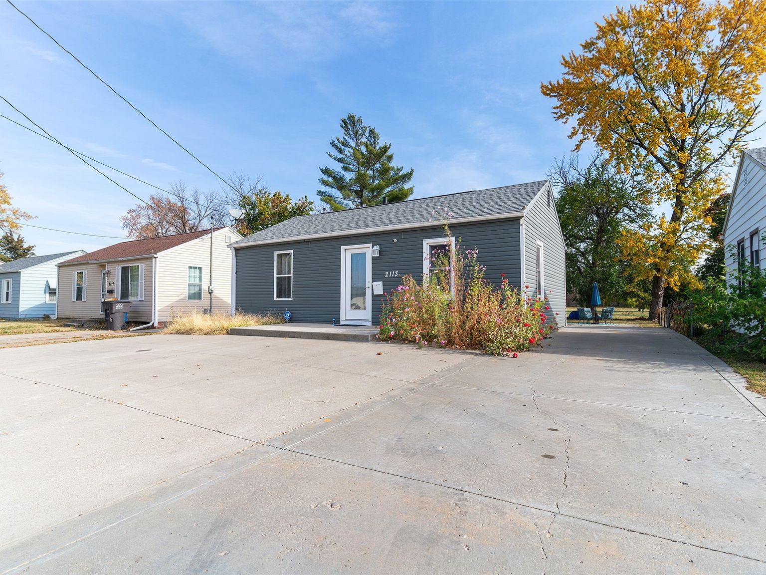 2113 E 21st St Des Moines, IA 50317 - Thumbnail 2