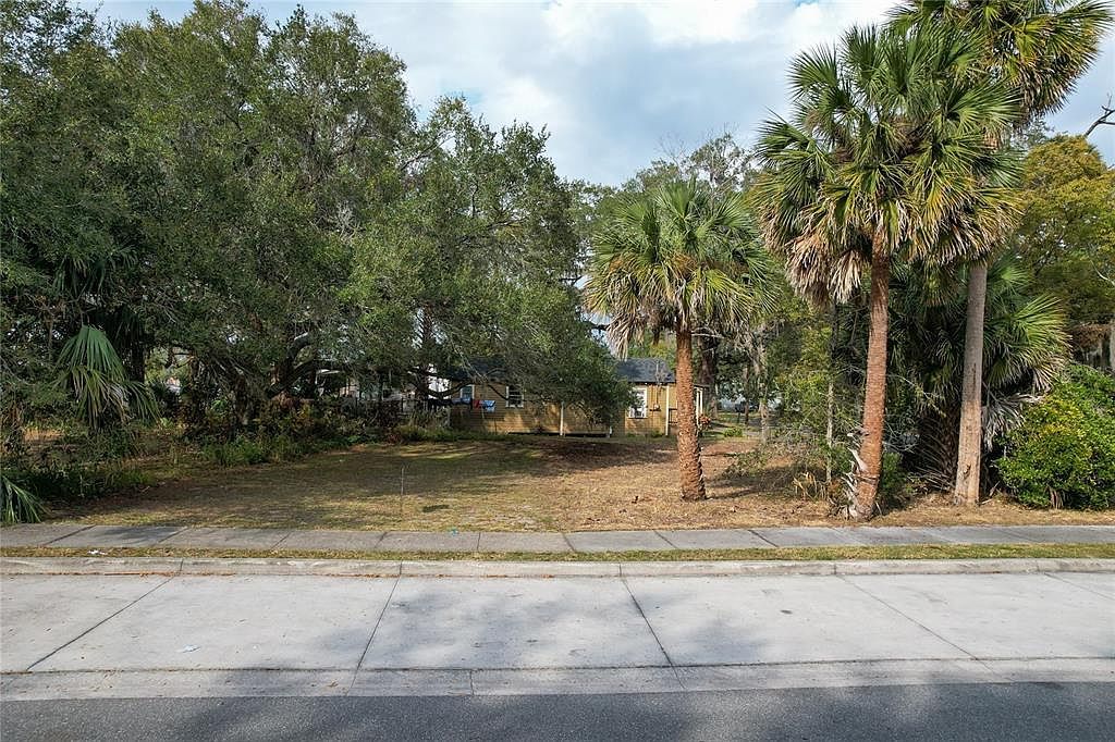 420 E 5th St #2 Sanford, FL 32771 - Thumbnail 2