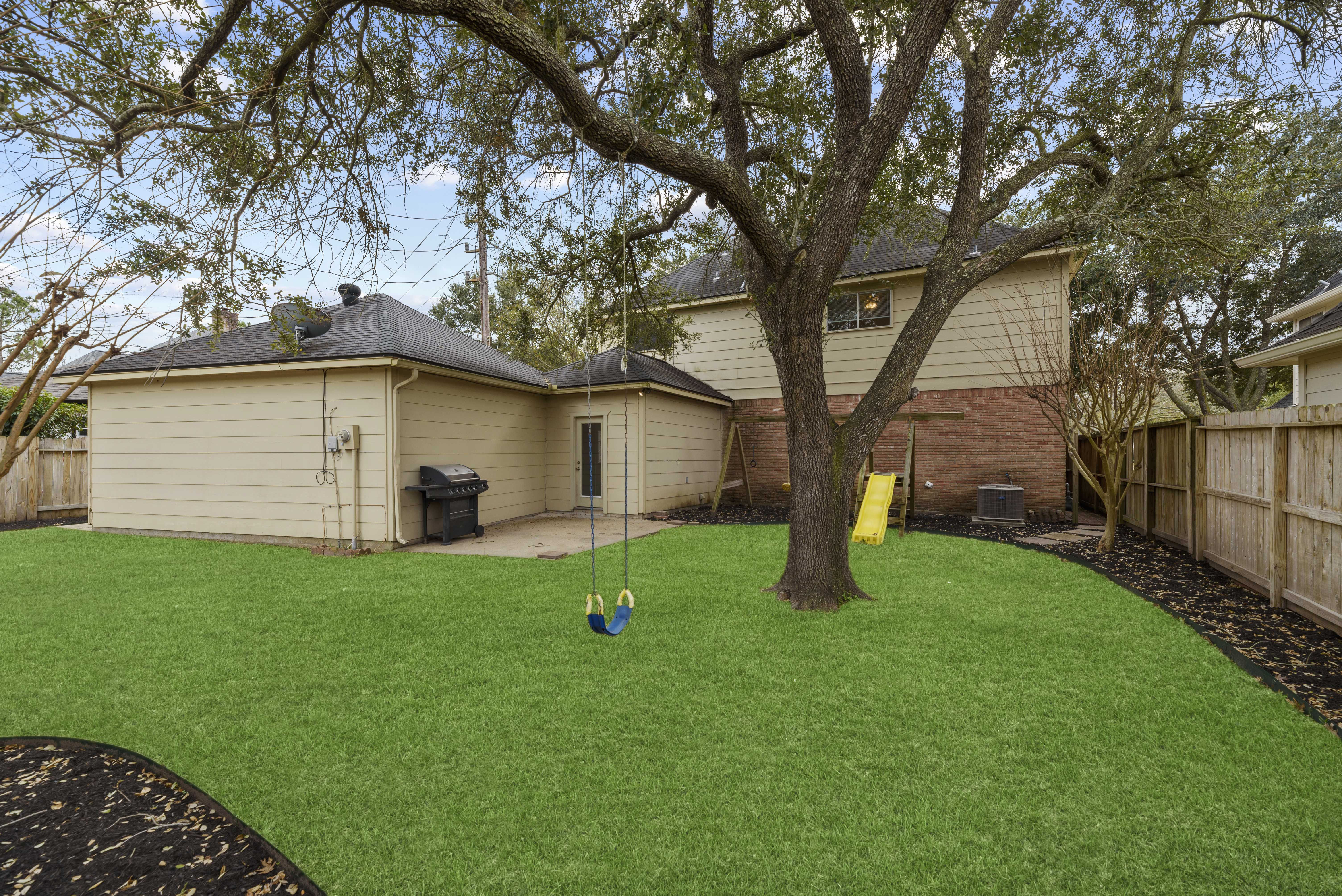 1143 Rustic Knolls Drive, Katy, TX, USA, 77450 - Thumbnail 3