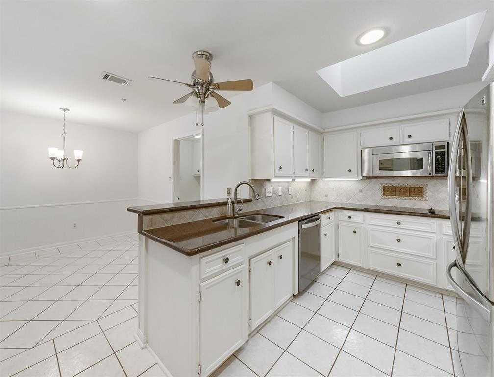 206 Brocket Place, Stafford, TX, USA, 77477 - Thumbnail 3