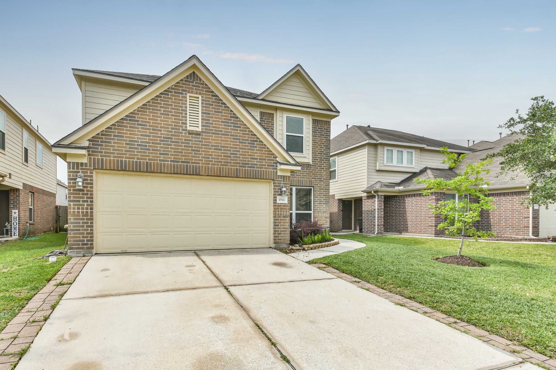 4842 Blue Spruce Hill Street, Humble, TX, USA, 77346 - Thumbnail 2