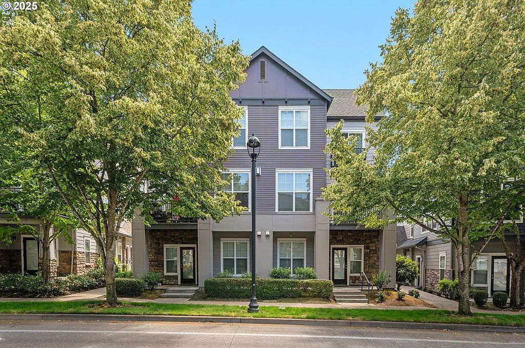 10757 NE Red Wing Way Beaverton, OR 97006 - Thumbnail 2