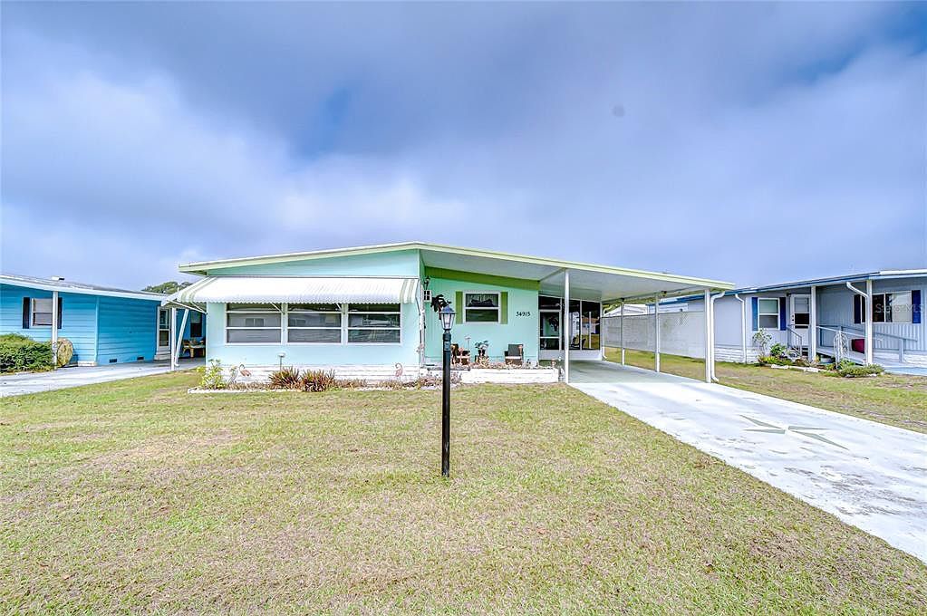 34915 Adam Ave Zephyrhills, FL 33541 - Thumbnail 2