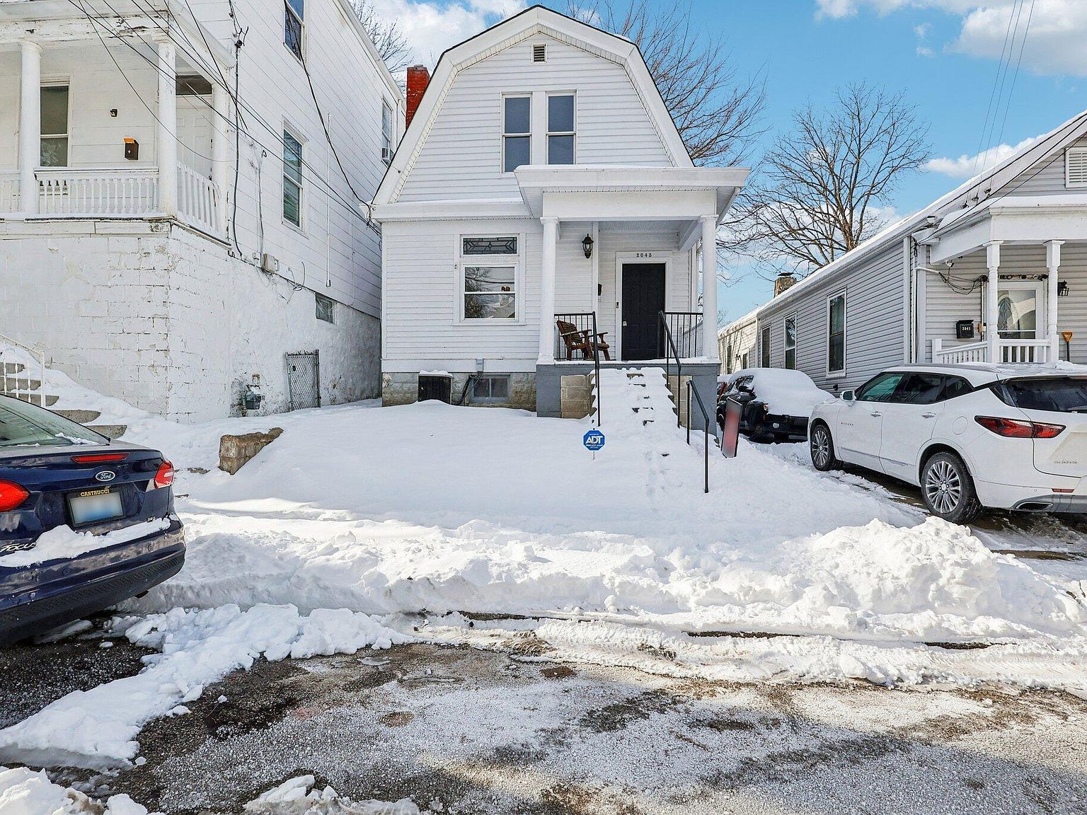 2043 Garrard St Covington, KY 41014 - Thumbnail 2