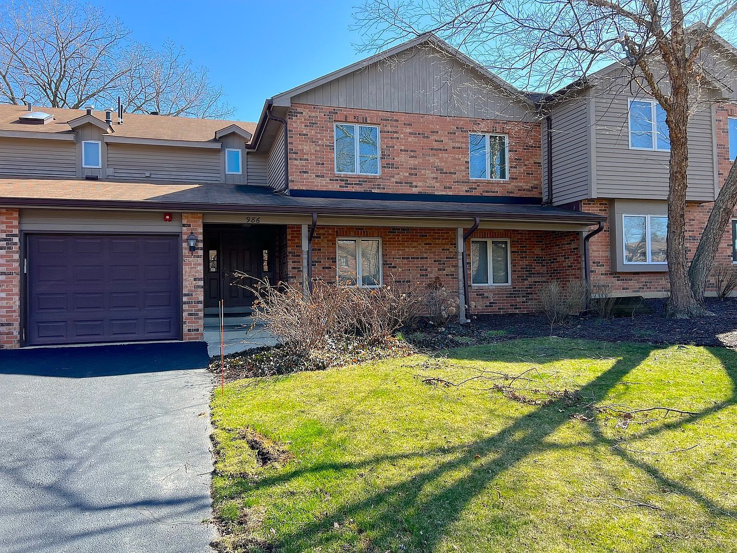 986 West Ct APT A Naperville, IL 60563  | Condominium