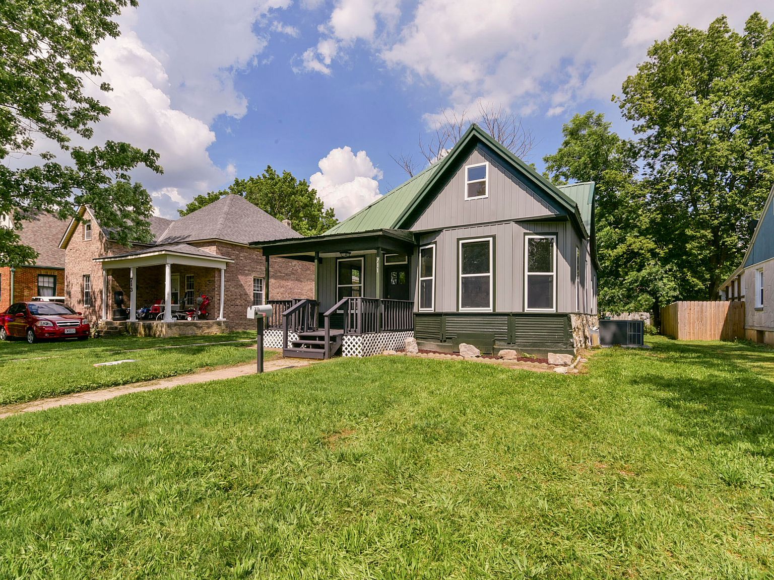 711 Frisco Ave Monett, MO 65708 - Thumbnail 2