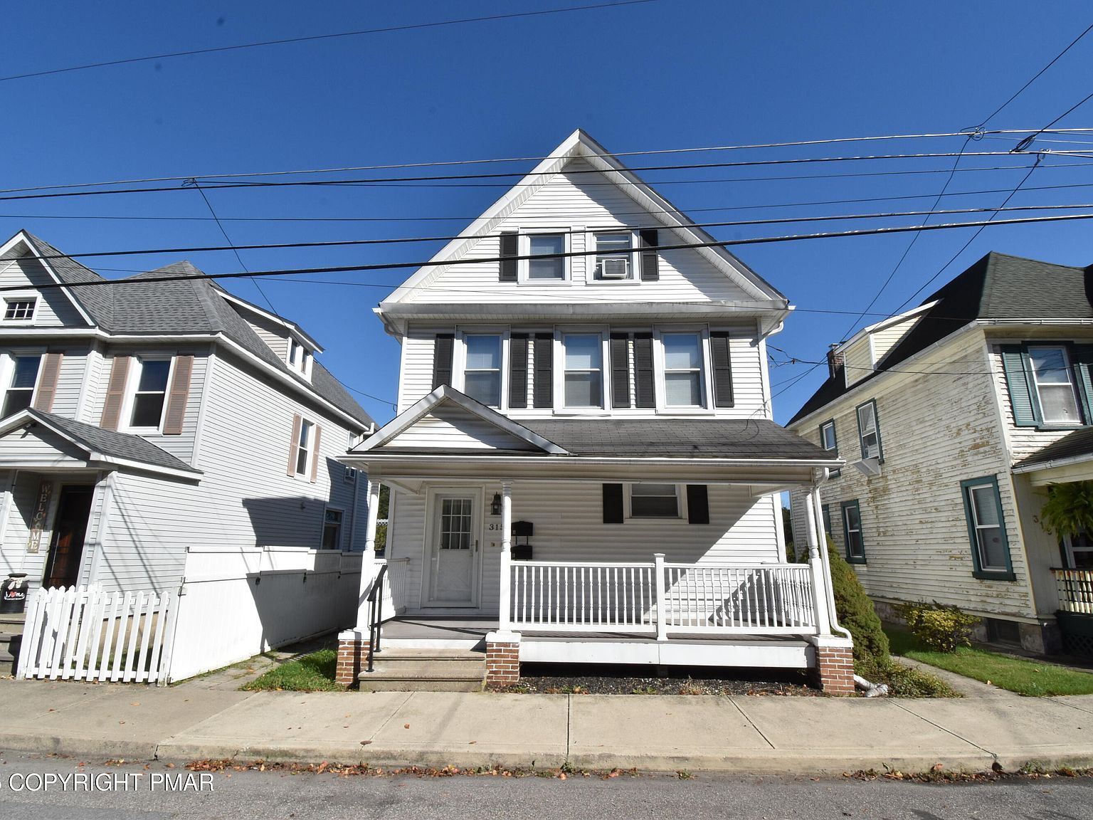 315 S 2nd St Bangor, PA 18013 - Thumbnail 2