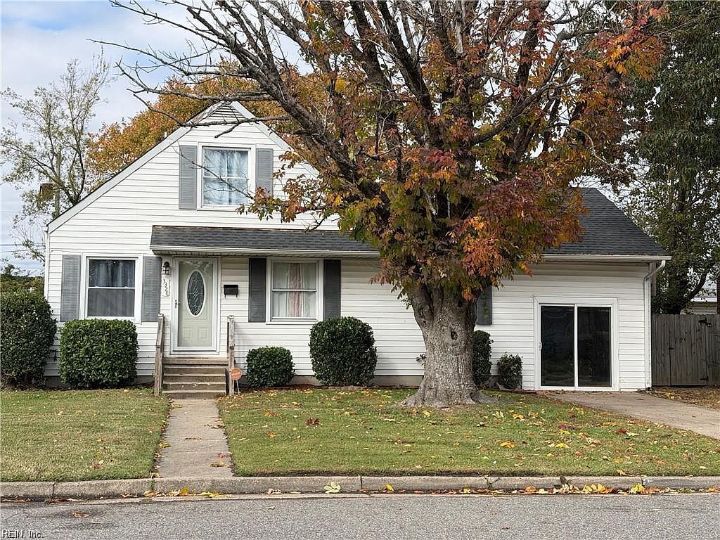 3328 Candlewood Dr Hampton, VA 23666 - Thumbnail 2