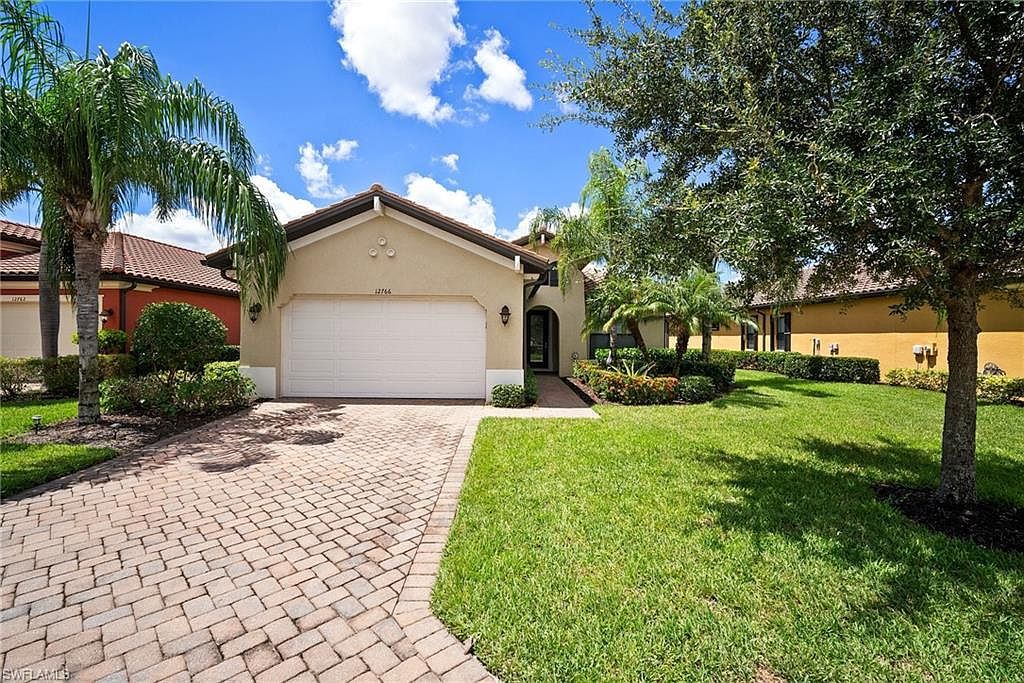 12766 Fairington Way Fort Myers, FL 33913 - Thumbnail 2