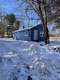 12 Warren St Bridgton, ME 04009 - Thumbnail 2