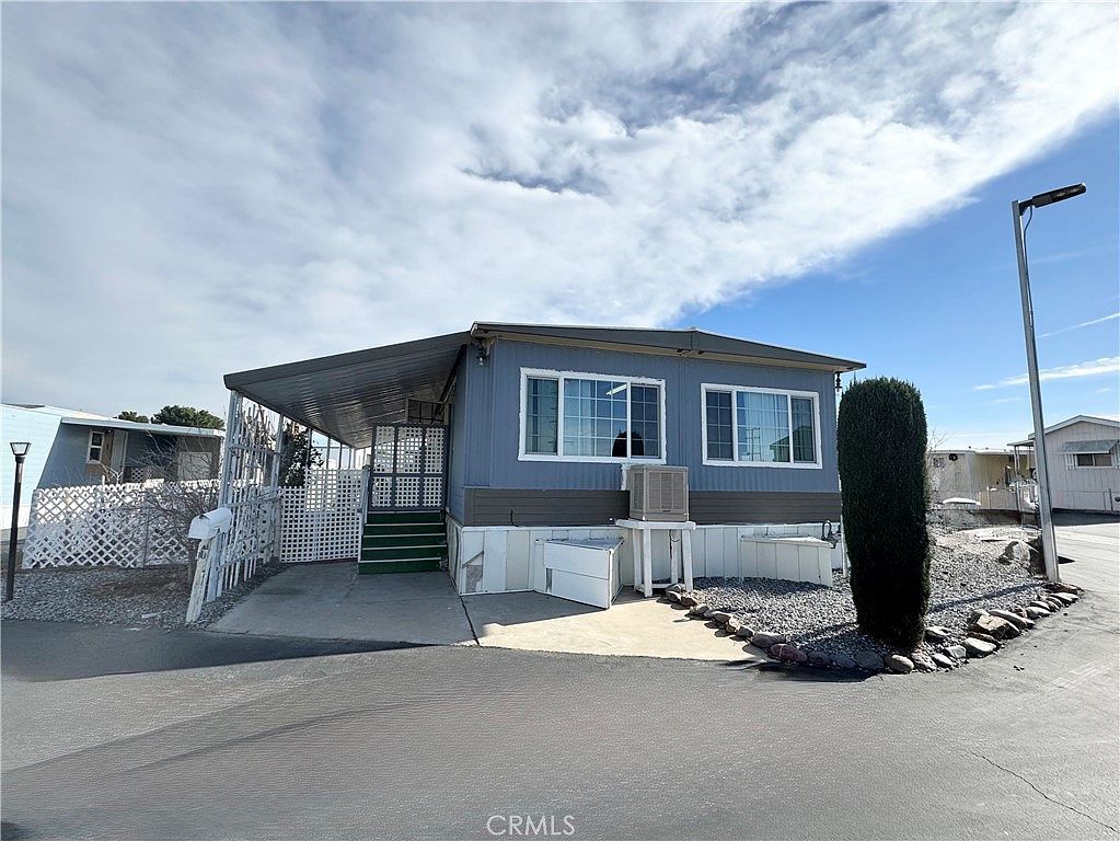 14411 Palmdale Rd Space 1 Victorville, CA 92392 - Thumbnail 2