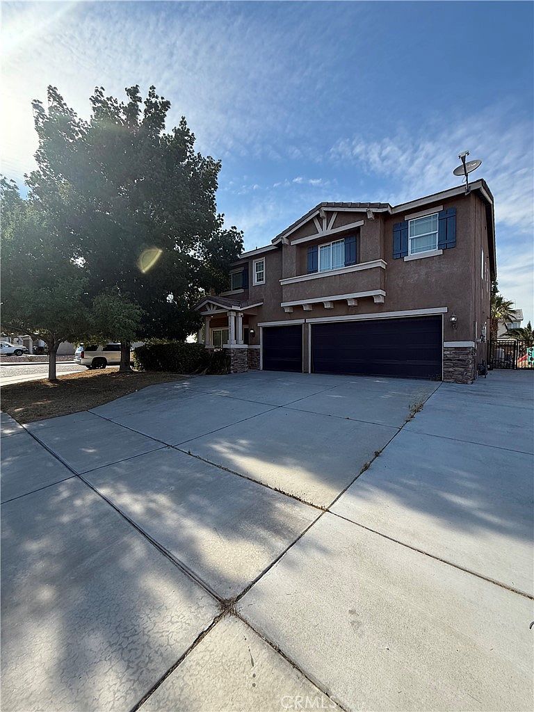 13832 Bluegrass Pl Victorville, CA 92392 - Thumbnail 2