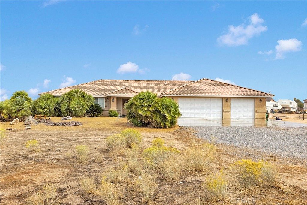 21724 Hercules St Apple Valley, CA 92308 - Thumbnail 2