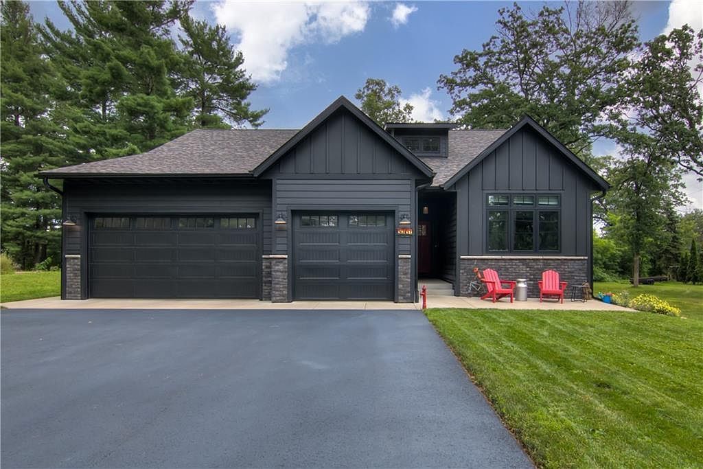 5307 176th St Chippewa Falls, WI 54729 - Thumbnail 2