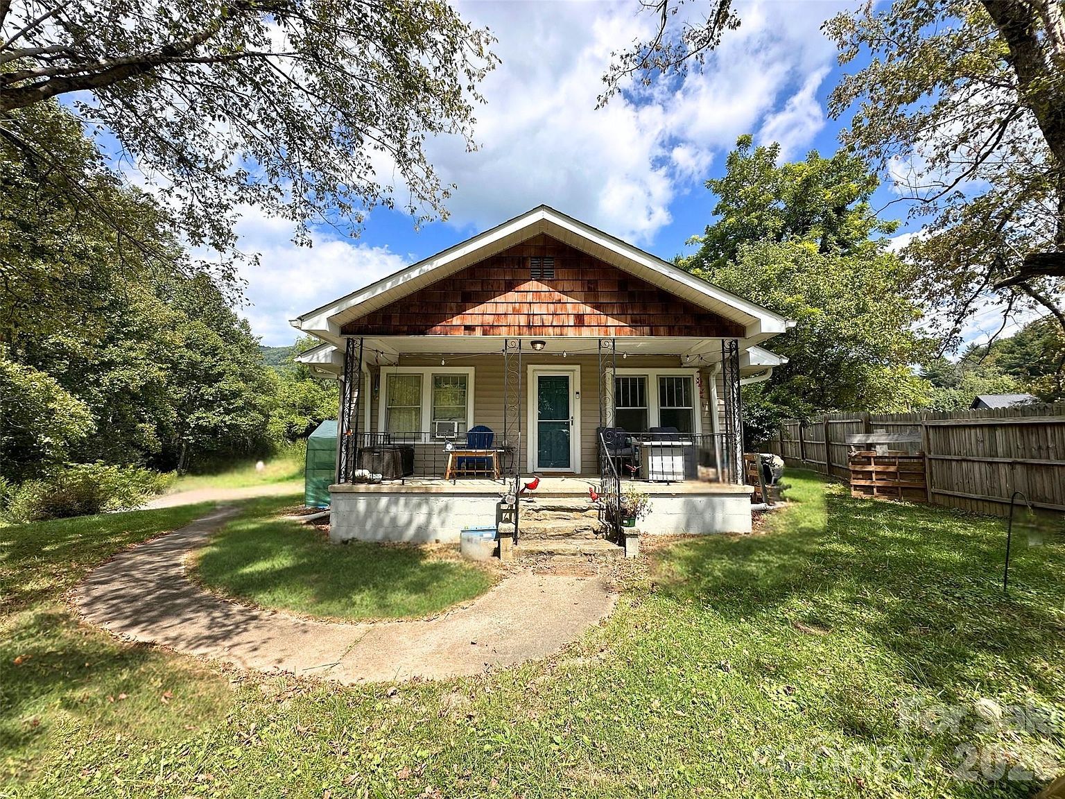 104 Old Fort Rd Fairview, NC 28730  | Single Family
