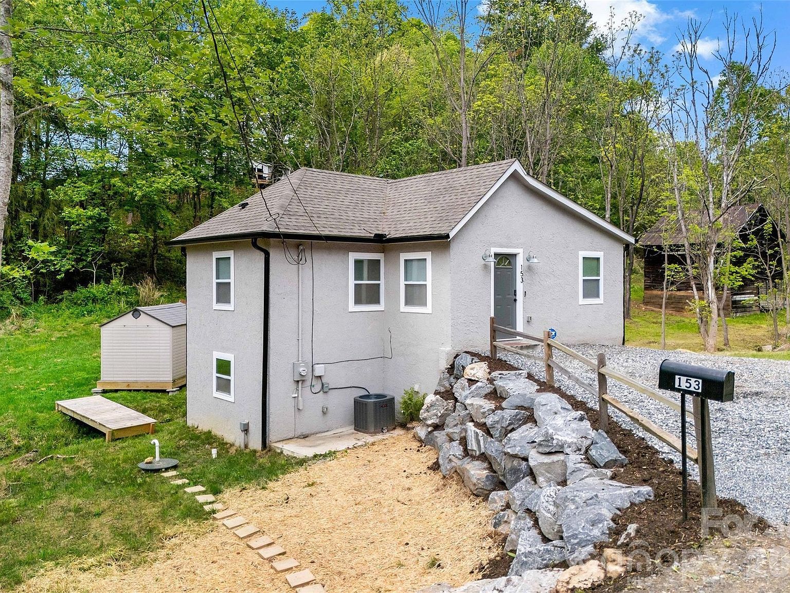 153 Arrowood Corner Rd Mars Hill, NC 28754, 28754