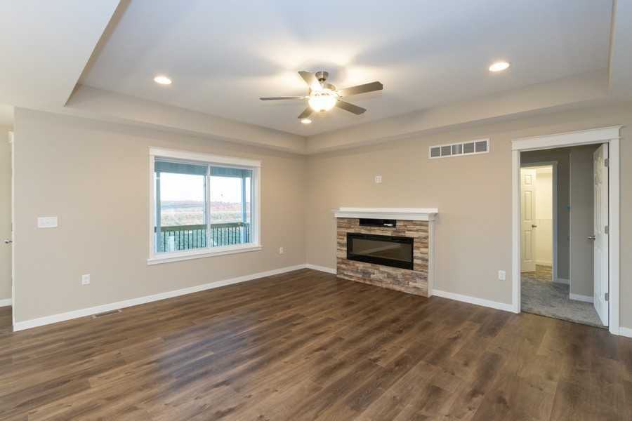 832 Heartland Court, Fairfax, IA, USA, 52228 - Thumbnail 3