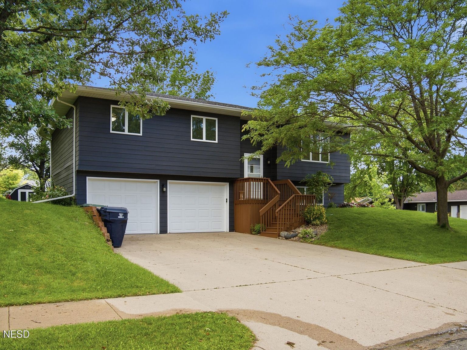 515 17th St NE Watertown, SD 57201, 57201