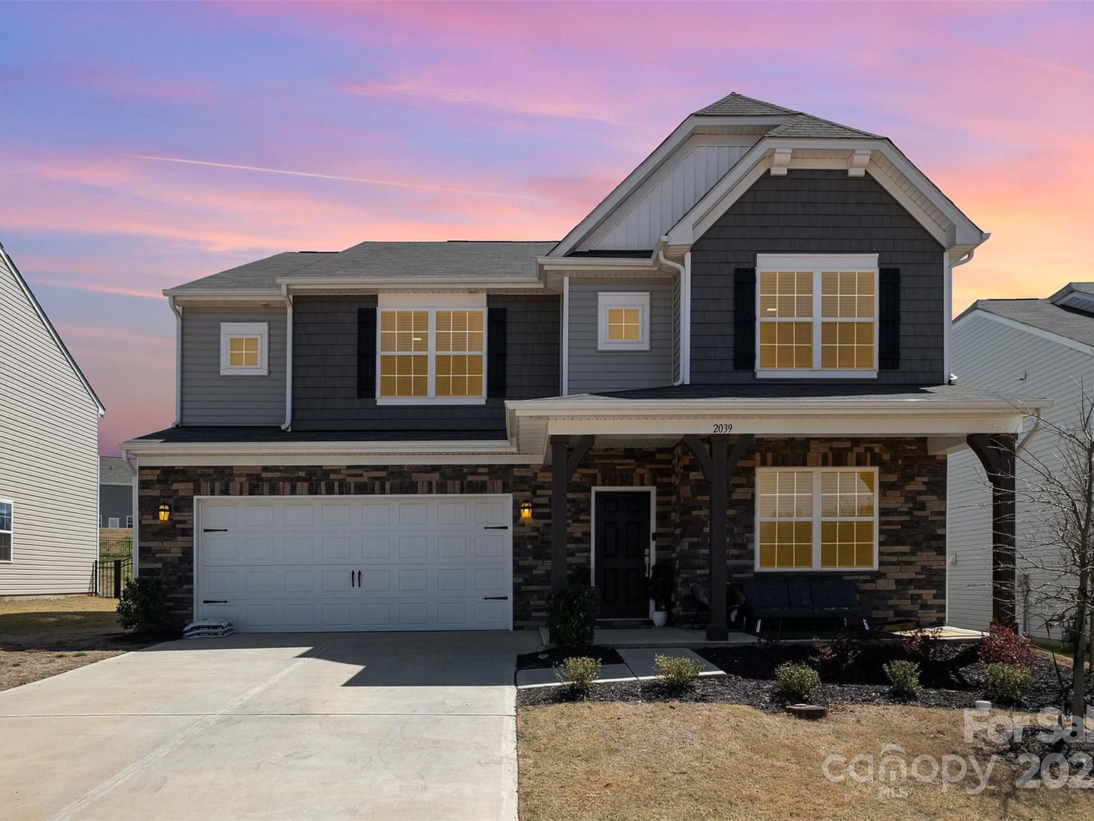 2039 Morning Gold Dr Maiden, NC 28650 - Thumbnail 2