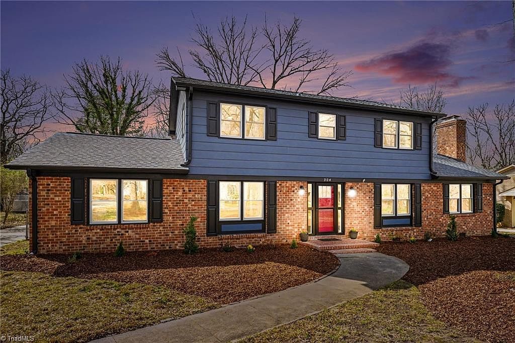 204 N Gurney St Burlington, NC 27215 - Thumbnail 2