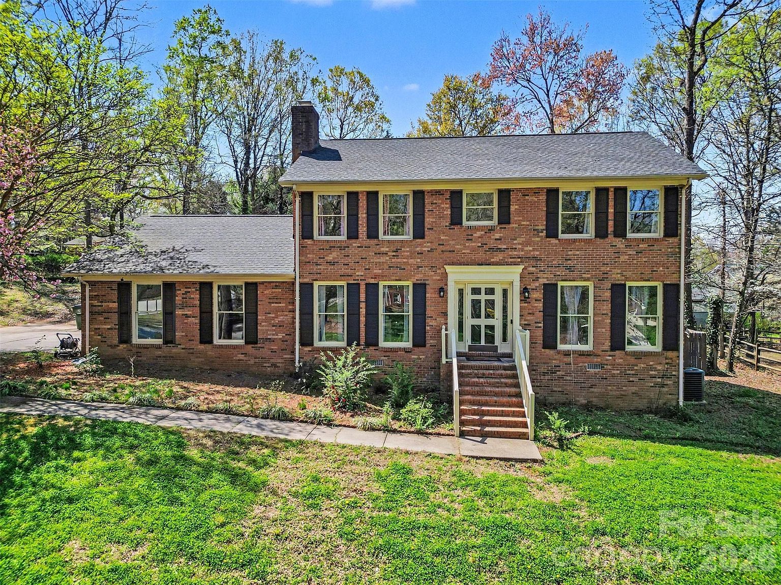 1560 Chatham Ct NW Concord, NC 28027  | Single Family