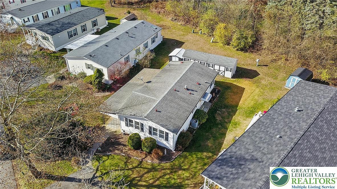 2 Hickory Hills Dr Bath, PA 18014 - Thumbnail 2