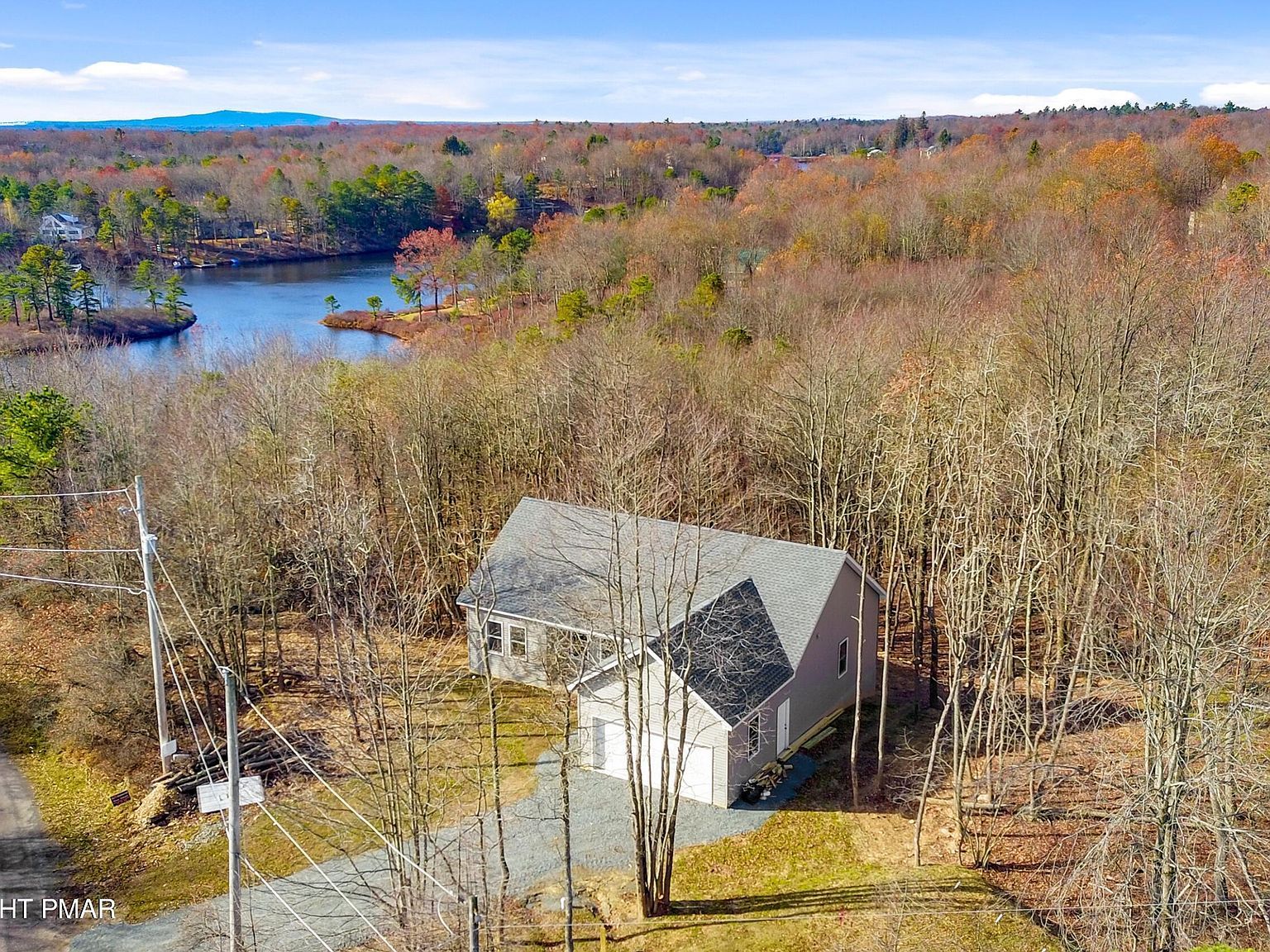 102 Eagle View Run Long Pond, PA 18334 - Thumbnail 2