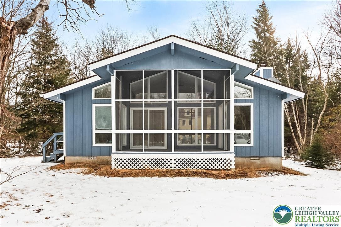 6522 Runnymead Ln Tobyhanna, PA 18466 - Thumbnail 2