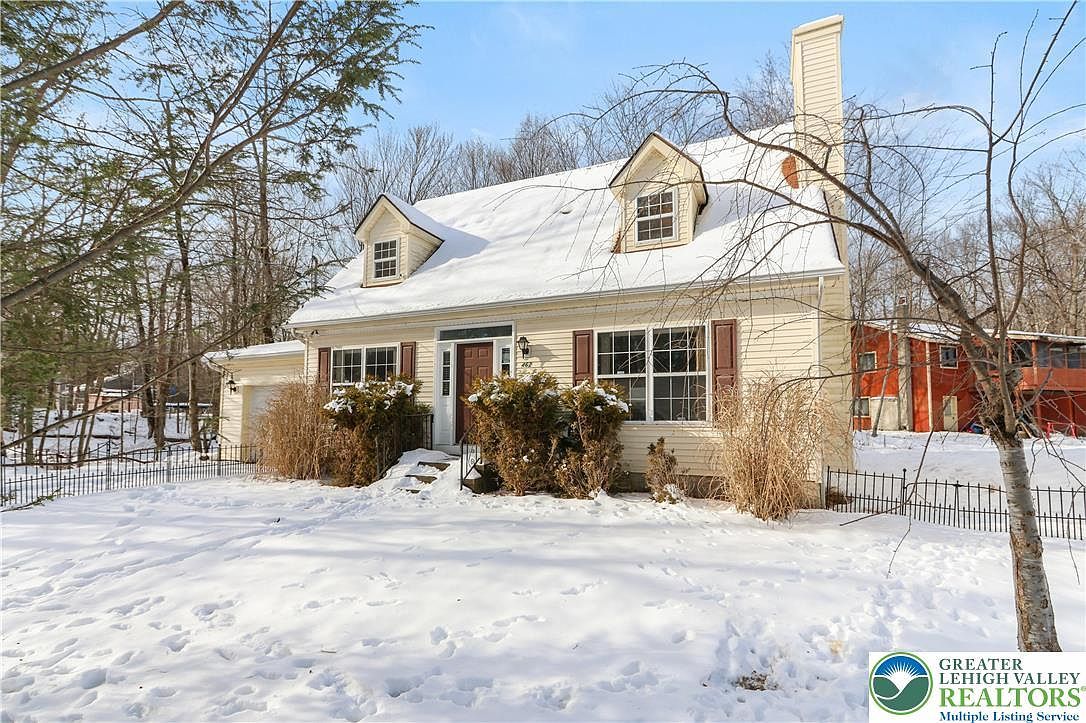 462 Country Place Dr Tobyhanna, PA 18466 - Thumbnail 2