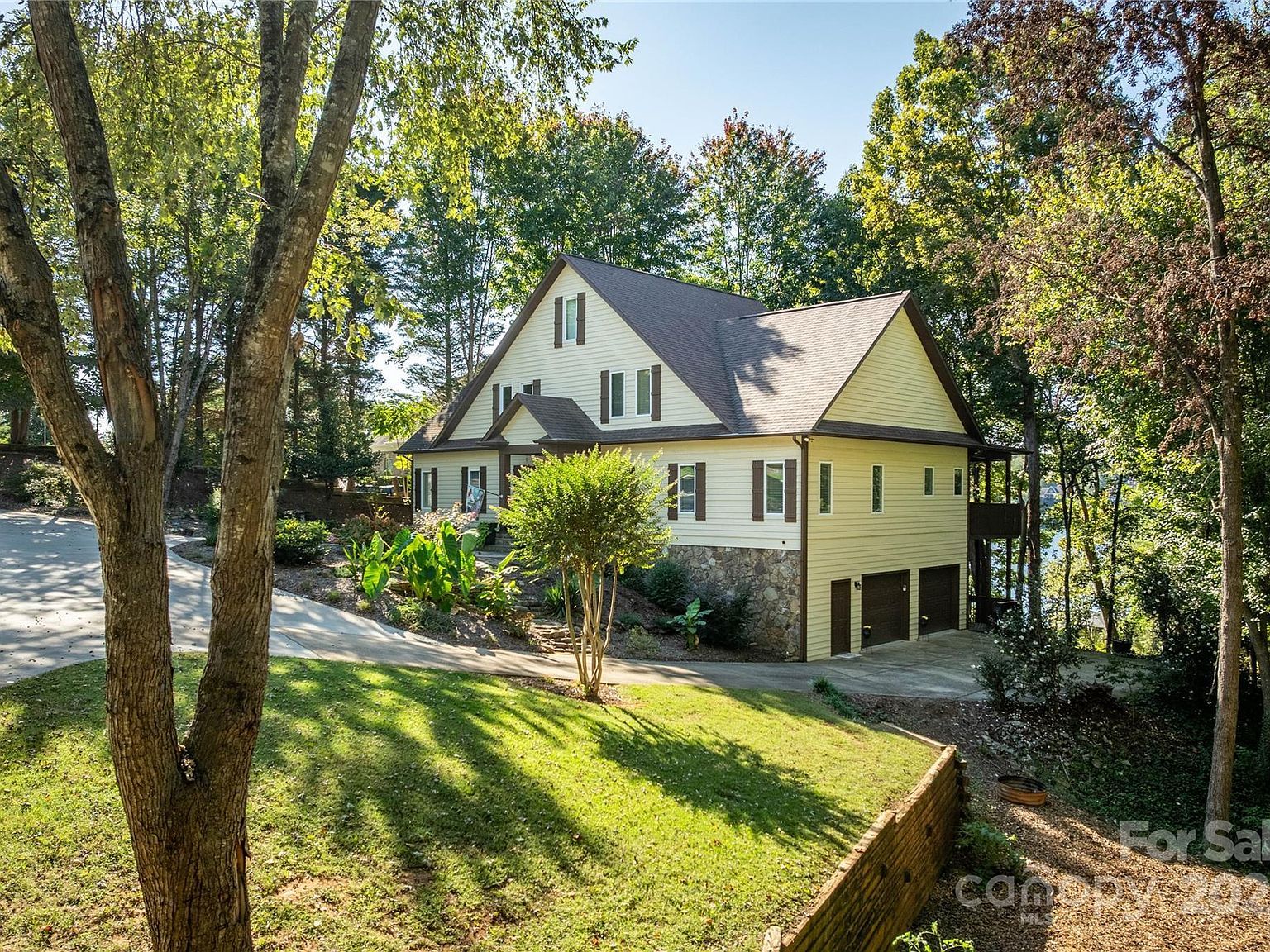 316 Players Ridge Rd LOT 18 & 17 Hickory, NC 28601 - Thumbnail 2