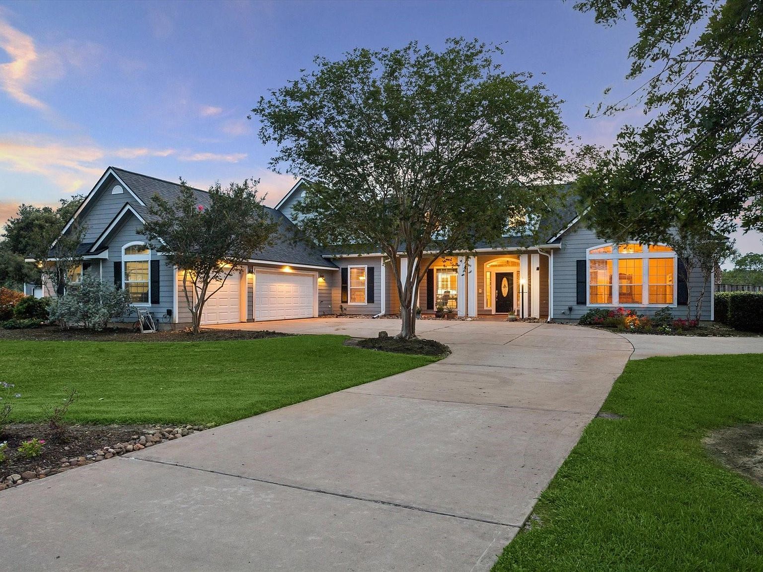 16519 Deer Haven Run Rosharon, TX 77583 | Single Family