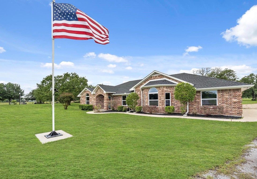 4802 County Road 3519 Greenville, TX 75402 - Thumbnail 2