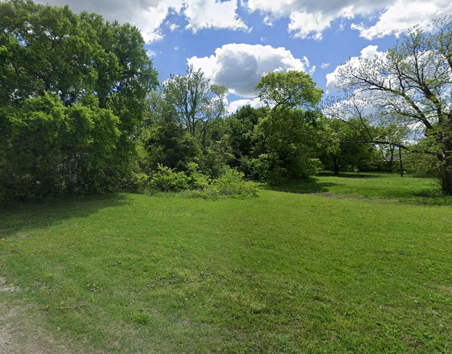 211 Church St Trenton, TX 75490 - Thumbnail 2