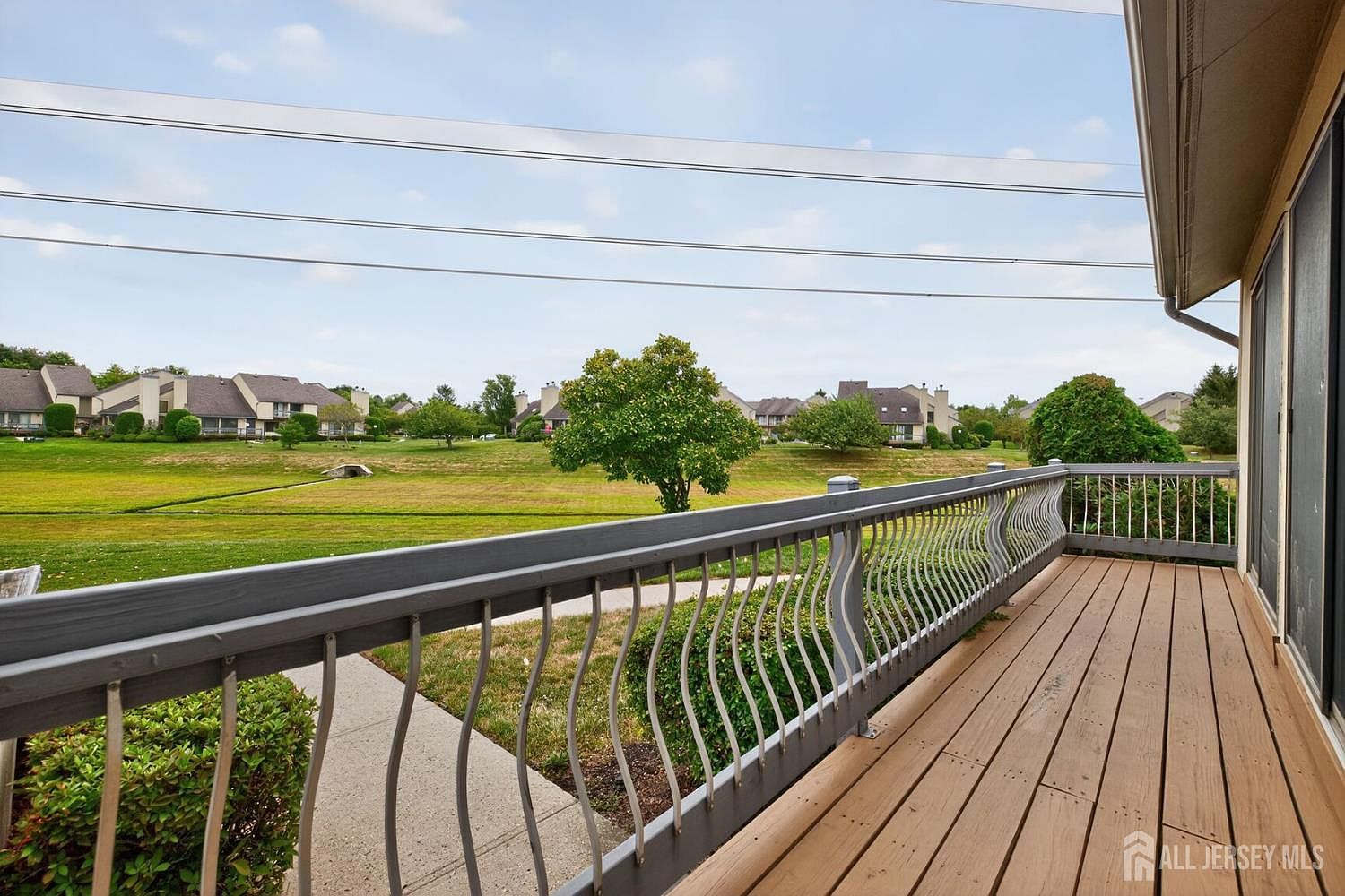 35 Woodhill St Somerset, NJ 08873 - Thumbnail 2