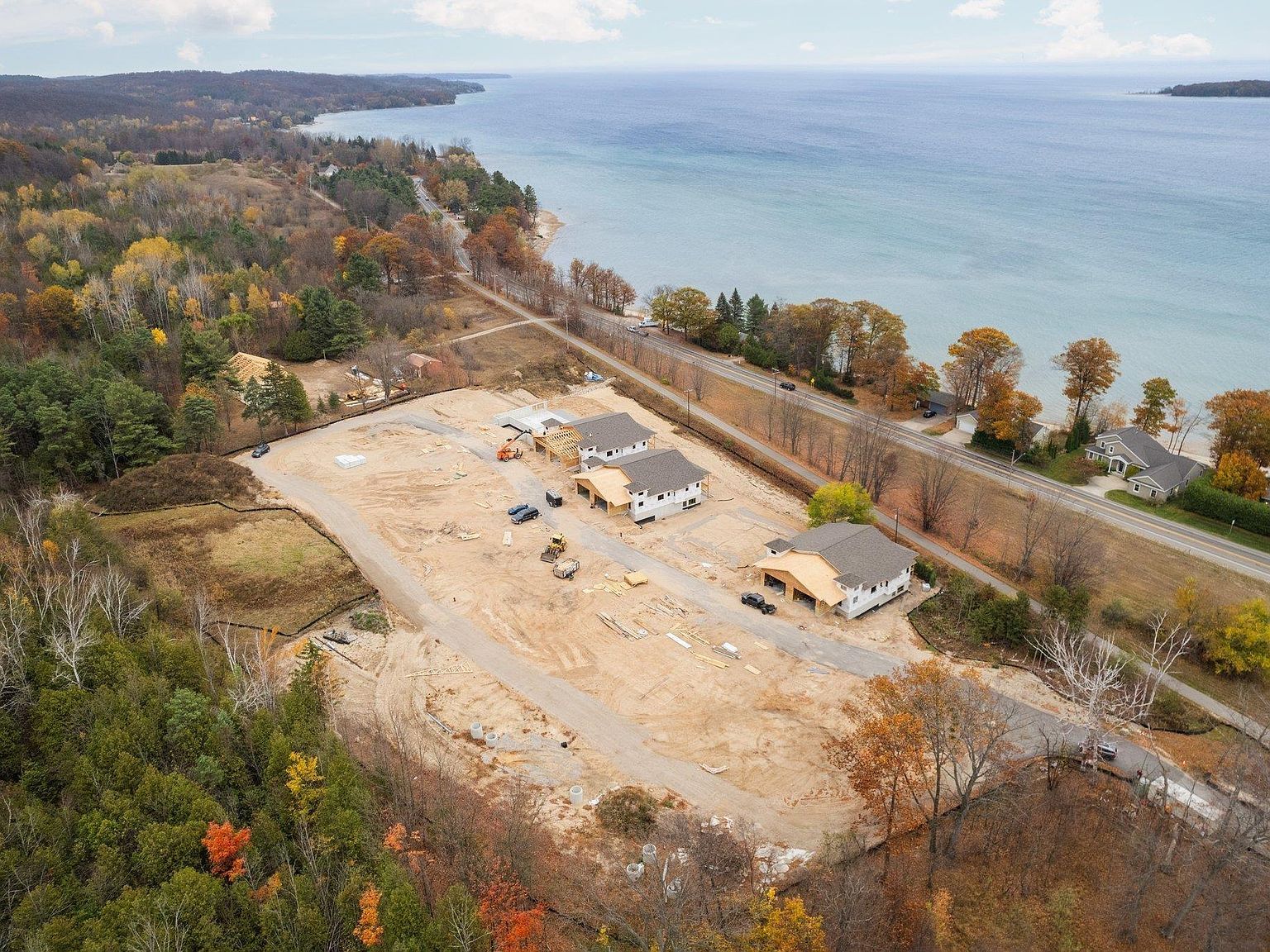 750 N Waypoint Cir #1 Suttons Bay, MI 49682 - Thumbnail 2