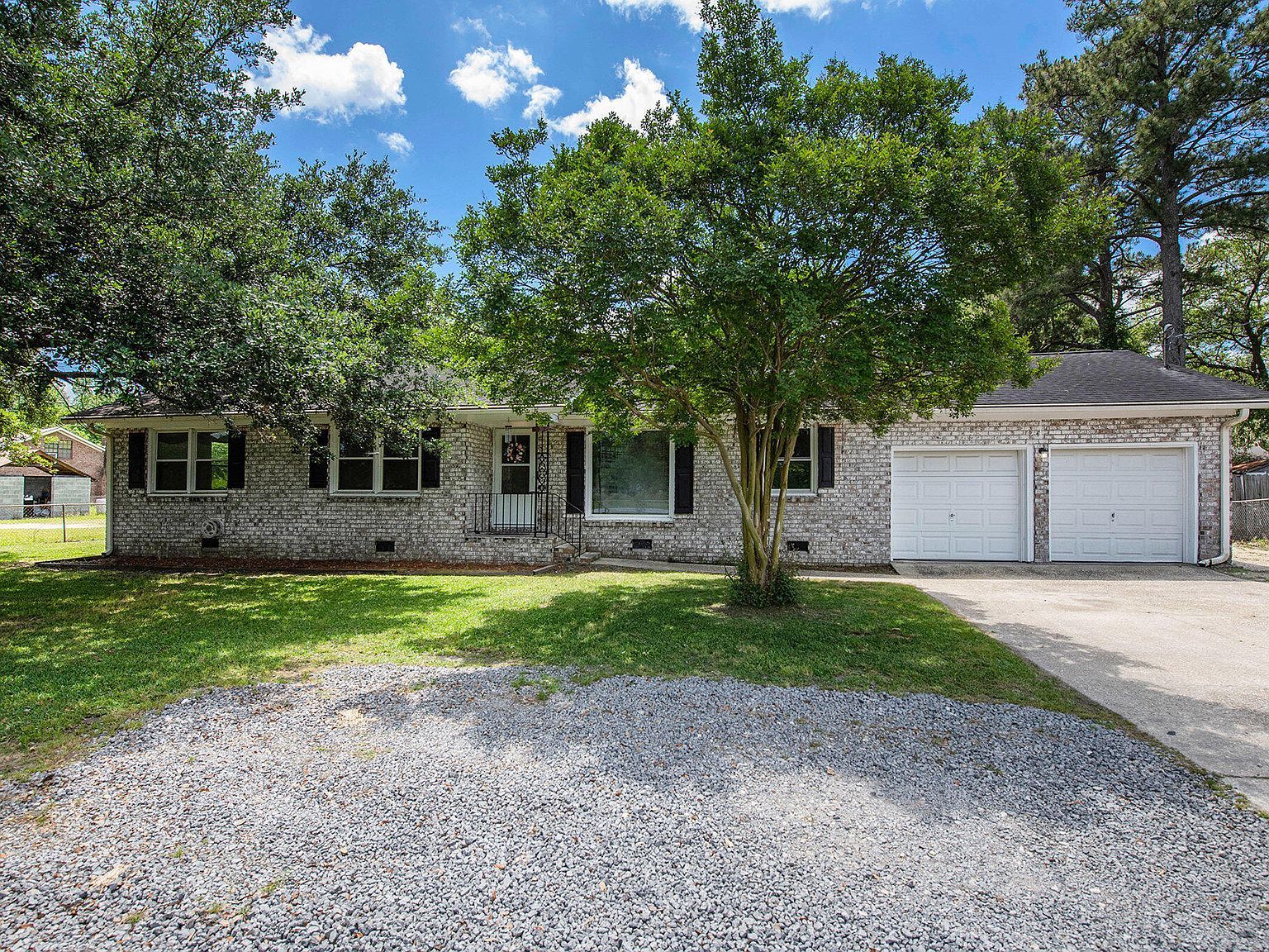 115 Myers Rd Summerville, SC 29486 - Thumbnail 2