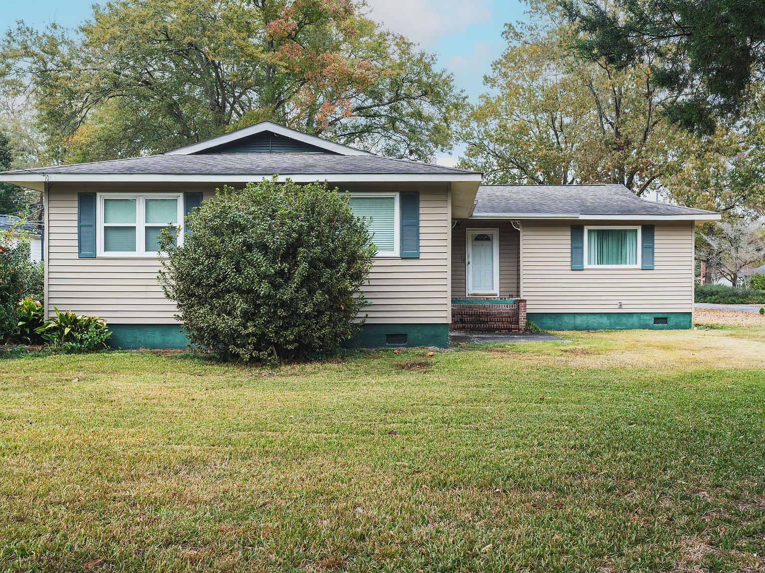 1216 Gibson Ave Hanahan, SC 29410 - Thumbnail 2