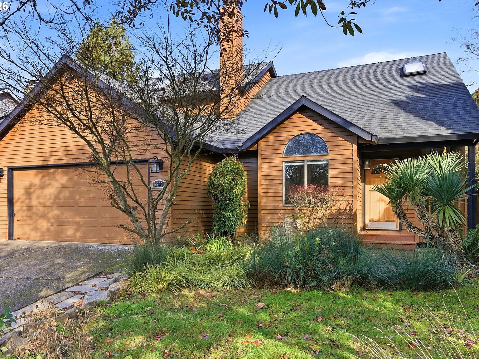 5585 NW Peregrine Pl Portland, OR 97229 - Thumbnail 2