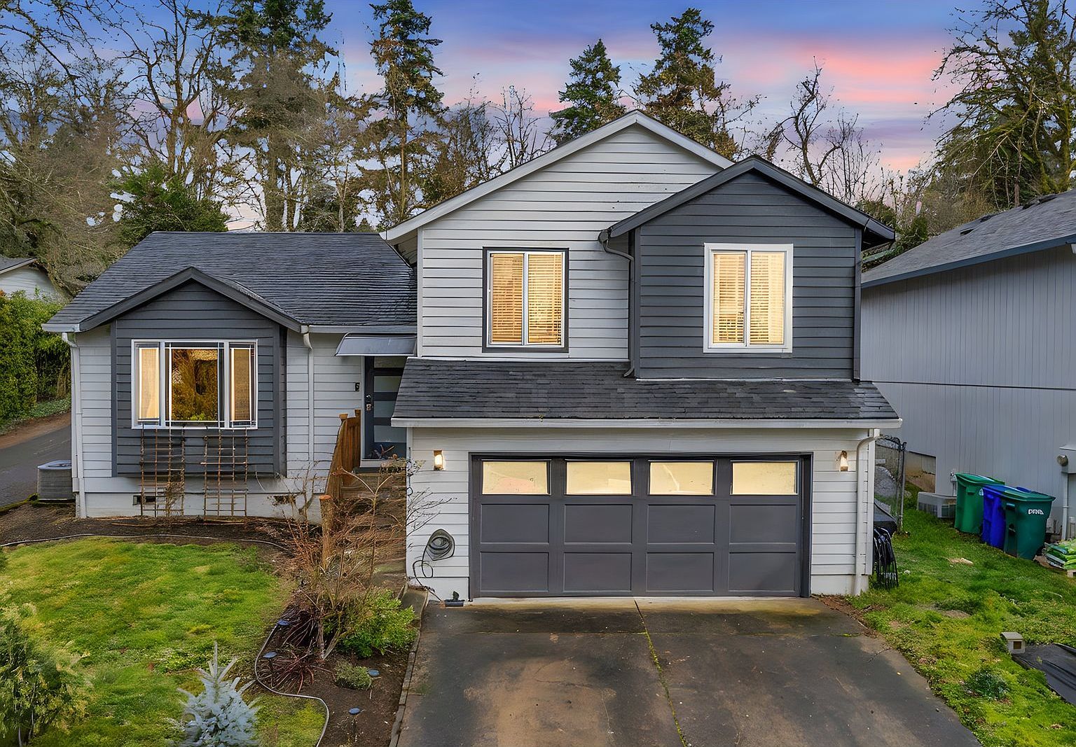 16610 SE Harold Ave Milwaukie, OR 97267 - Thumbnail 2