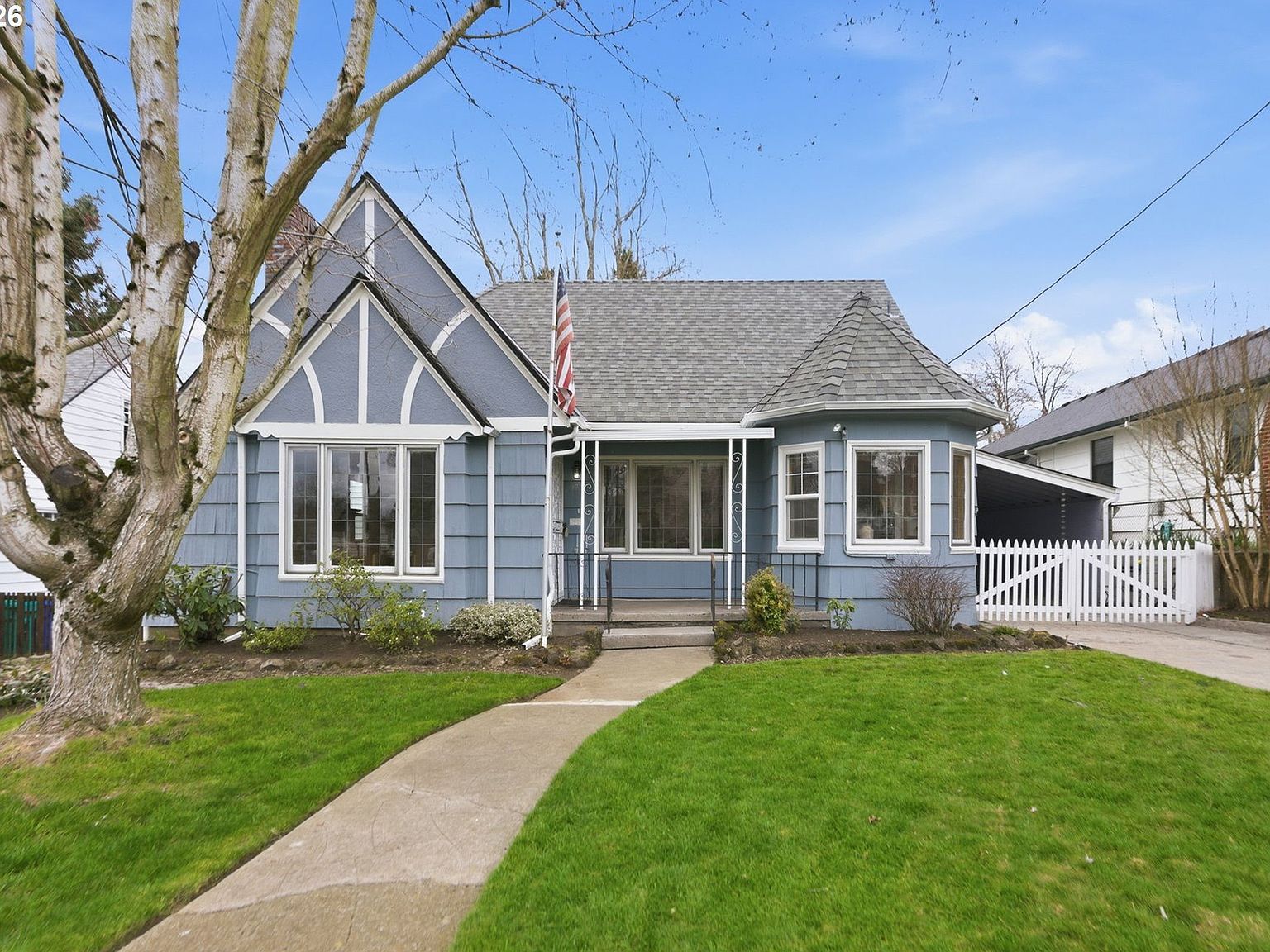 3757 SE Tolman St Portland, OR 97202 - Thumbnail 2