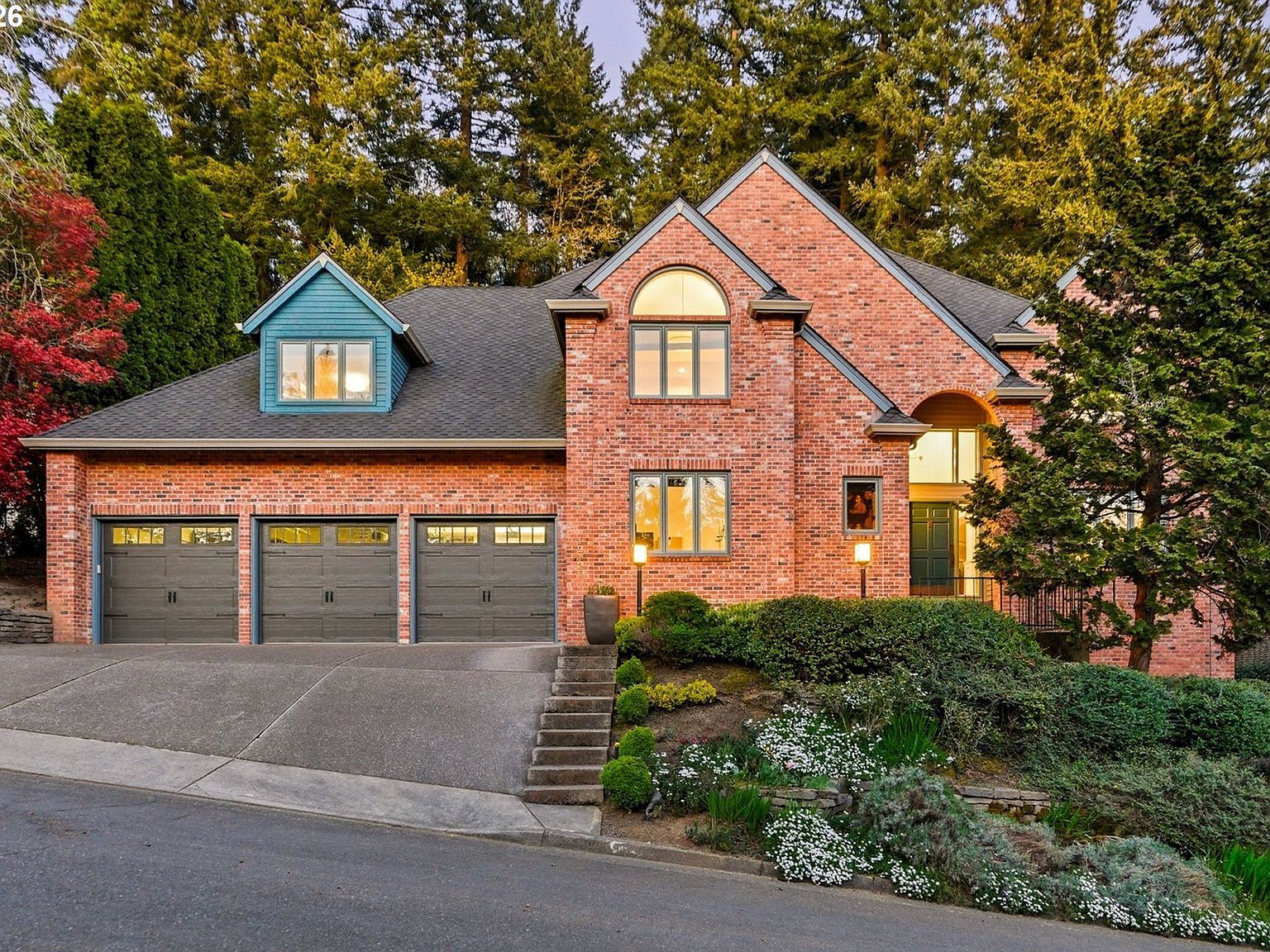 19125 35th Pl Lake Oswego, OR 97034 - Thumbnail 2